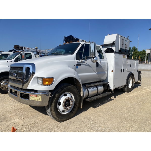 2015 FORD F750 XLT Service / Mechanic Truck