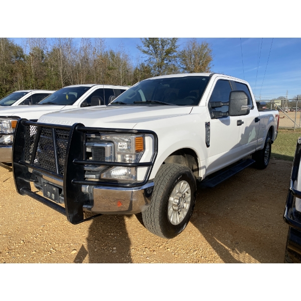2022 FORD F250 STX Pickup Truck