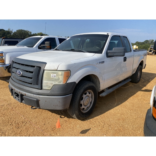 2010 FORD F150 XL Pickup Truck