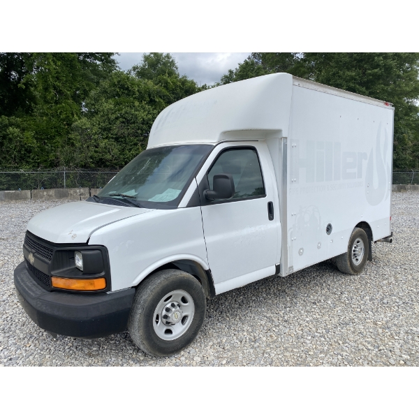 2014 GMC  Box Truck