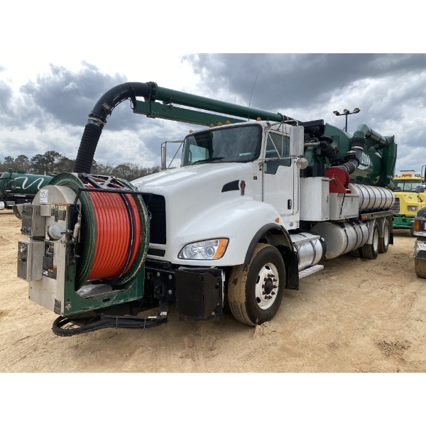 2012 KENWORTH T440 Vacuum Truck