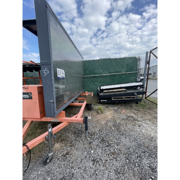 MESSAGE BOARD & ARROW BOARD