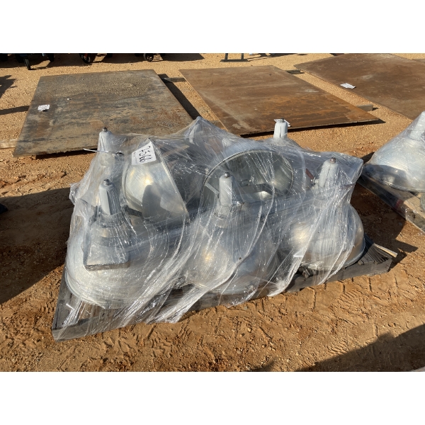 WAREHOUSE LIGHT FIXTURES