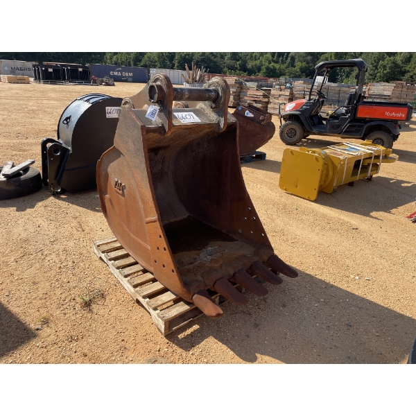 24" HOE BUCKET