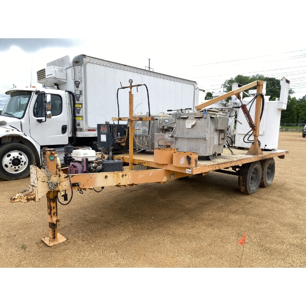 2003 ADVANCE STRIPING TRAILER