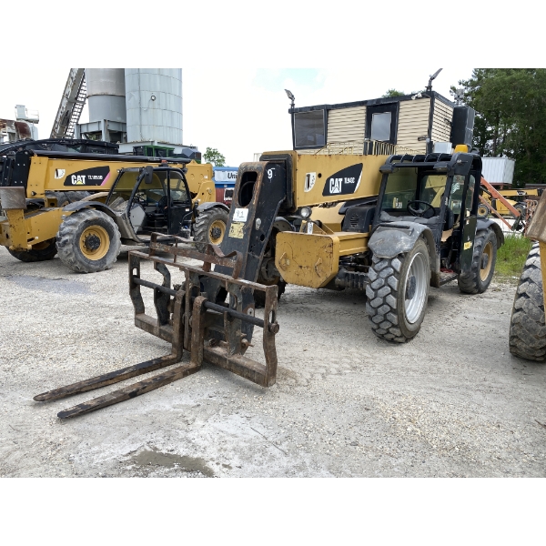 2012 CAT TL943C Forklift - Telehandler