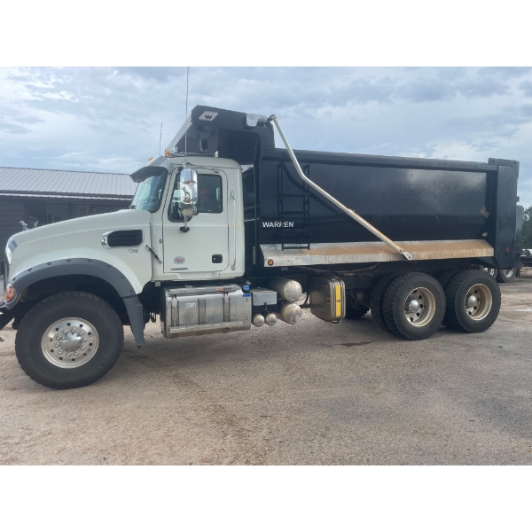 2025 MACK GR64F Dump Truck