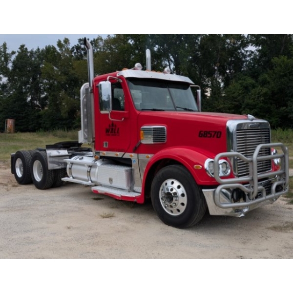2015 FREIGHTLINER CORONADO 132 Day Cab Truck