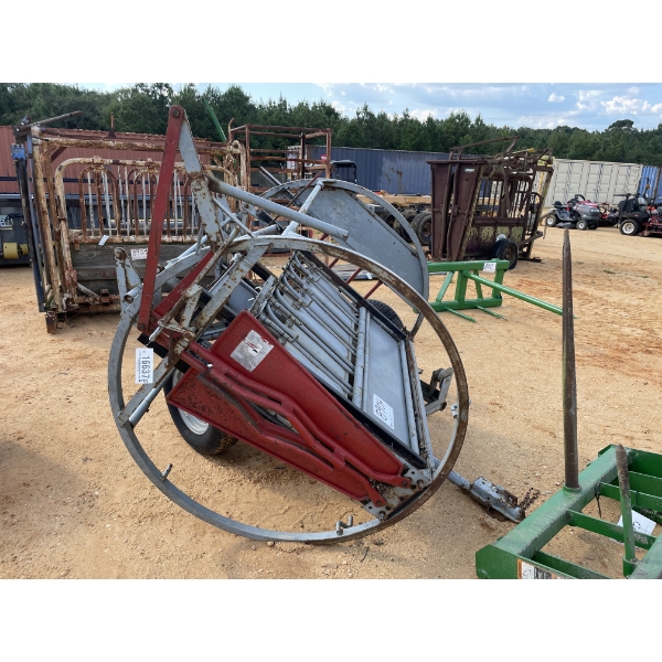 PORTABLE ROTATING SQUEEZE CHUTE & HEAD CATCH