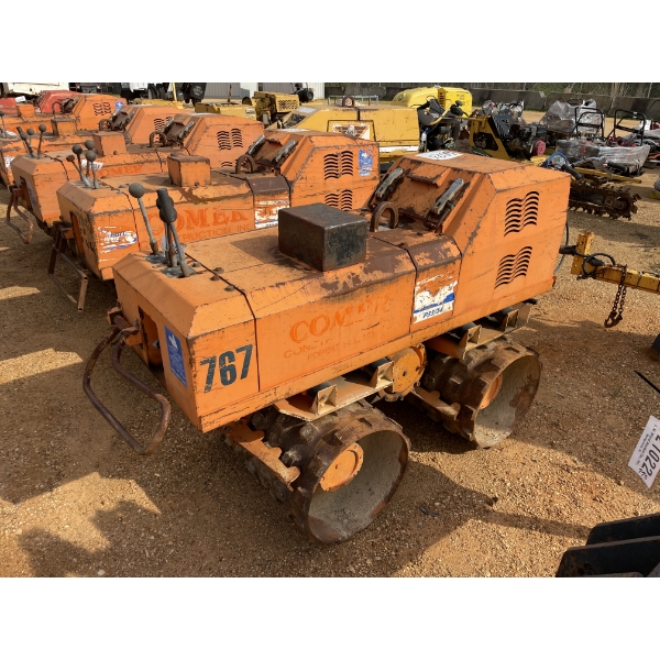 RAMMAX P33/24 TRENCH Roller