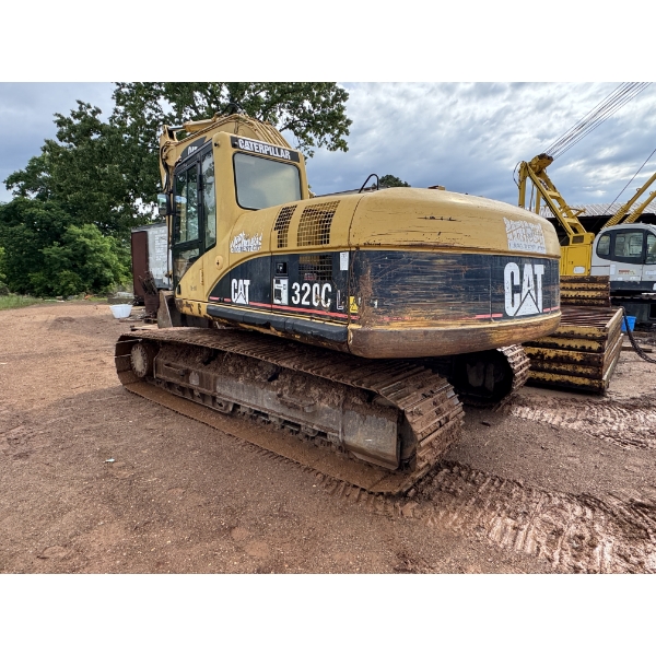 2006 CAT 320CL Excavator