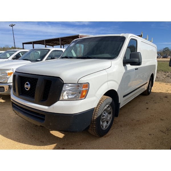 2019 NISSAN NV 2500 Cargo Van