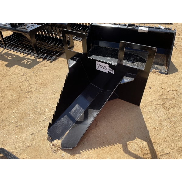 STUMP BUCKET, fits skid steer loader