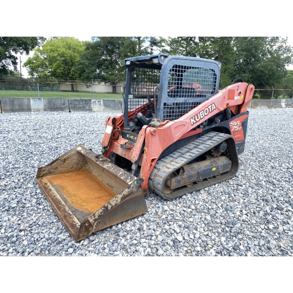 2017 KUBOTA SVL75-2 Skid Steer Loader - Crawler