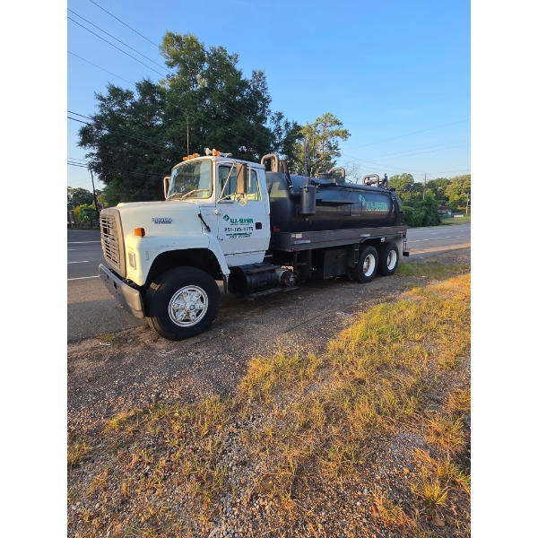 1994 FORD L8000 Sewer Rodder Truck