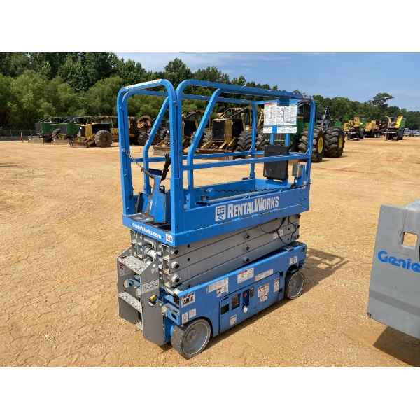 2017 GENIE GS1930 Scissor Lift