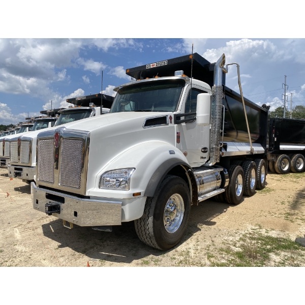 2025 KENWORTH T880 Dump Truck