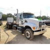 Image 4 : 2004 MACK CV713 Roll Off Truck