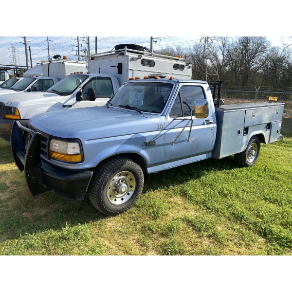 1996 FORD F250 XL Service / Mechanic Truck