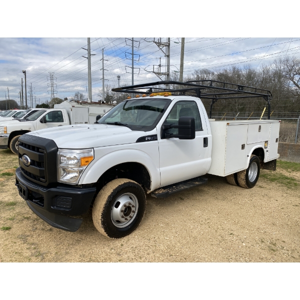 2011 FORD F350 XL Service / Mechanic Truck