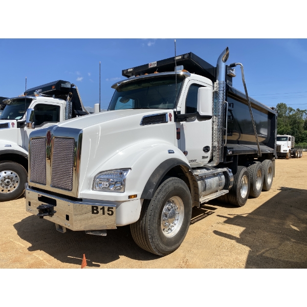 2025 KENWORTH T880 Dump Truck