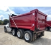Image 2 : 2026 KENWORTH T880S Dump Truck
