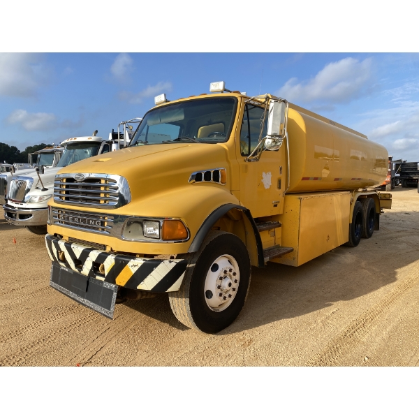 2003 STERLING ACTERRA Gas / Fuel Truck