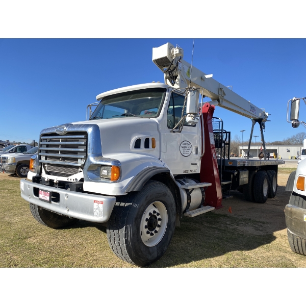 2009 STERLING  Boom / Crane Truck