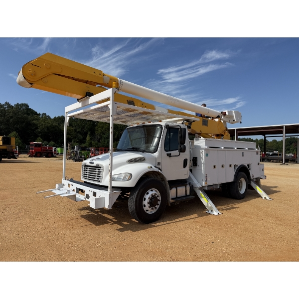 2017 FREIGHTLINER M2 Bucket Truck