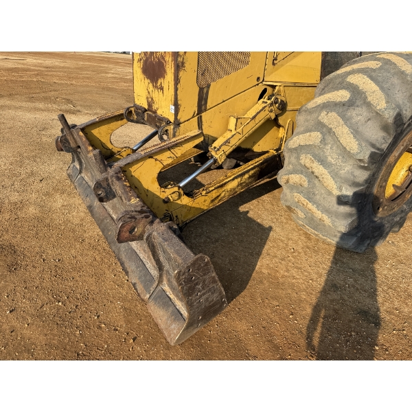2004 TIGERCAT C640C CLAMBUNK Skidder - J.M. Wood Auction Company, Inc.