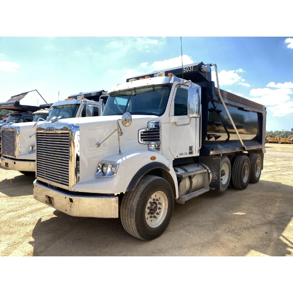 2018 FREIGHTLINER 122SD Dump Truck