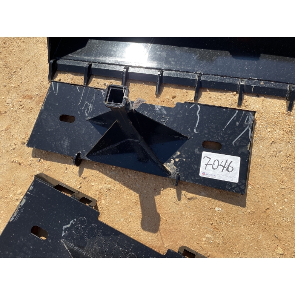 RECEIVER HITCH PLATE, fits skid steer loader