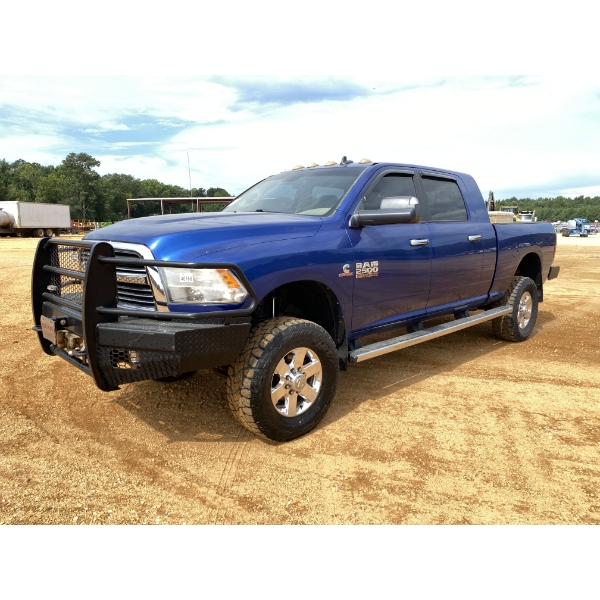 2015 RAM 2500 HD Pickup Truck