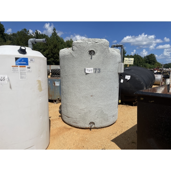 1,000 GALLON Storage Tank