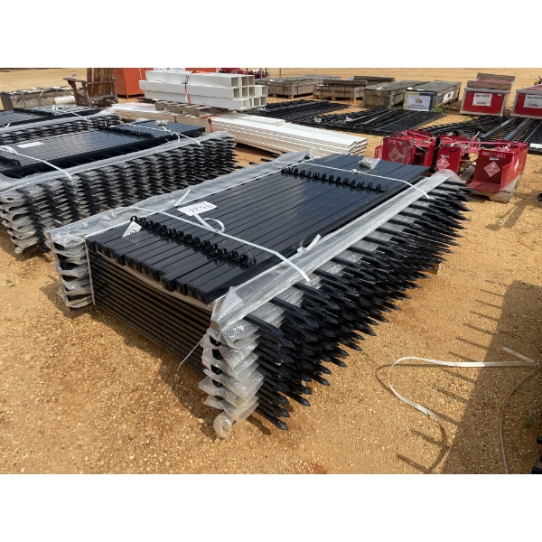 STEEL FENCE, APPROX 100', 14 PANELS, 5' x 7', 14 POST & HARDWARE