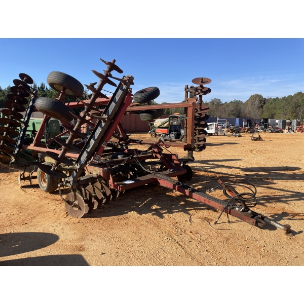 CASE INTERNATIONAL 26' DISC HARROW