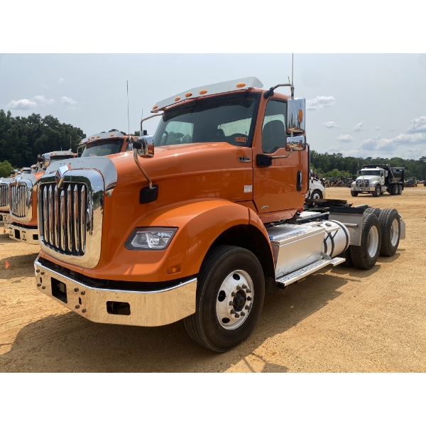 2023 INTERNATIONAL HX620 Day Cab Truck