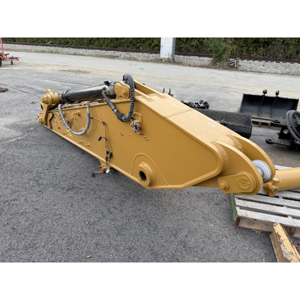 9' 6" CAT EXCAVATOR STICK