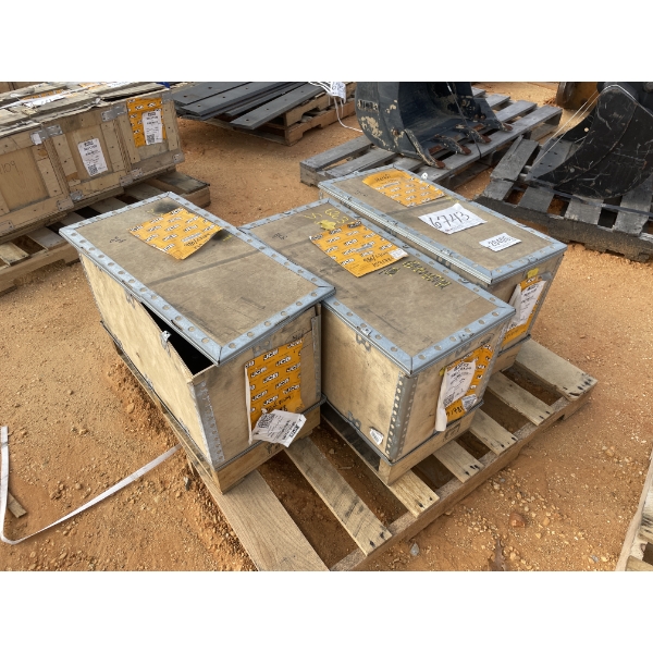 JCB HYD QUICK HITCH (3 EACH)