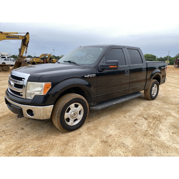 2014 FORD F150 XL Pickup Truck