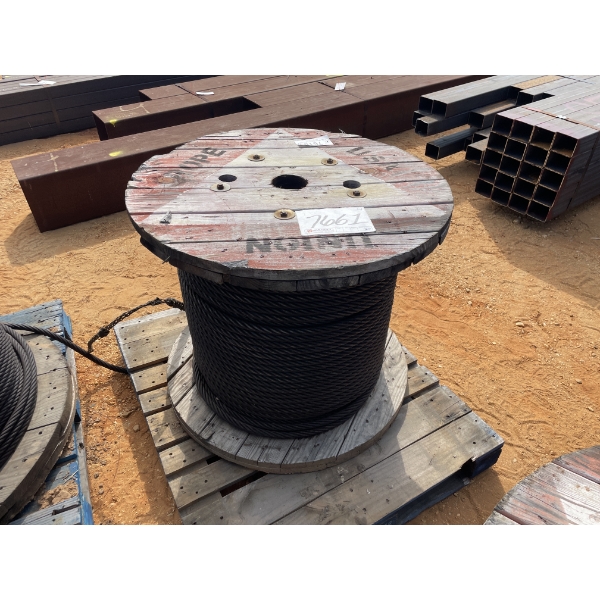 SPOOL OF STEEL CABLE