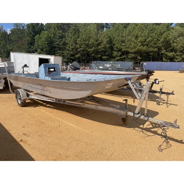 2016 FLOAT-ON M217AMM Boat