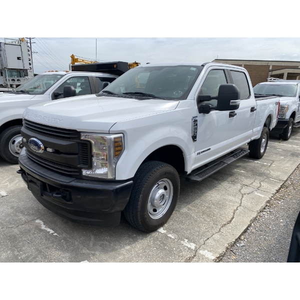 2019 FORD F250 XL Pickup Truck