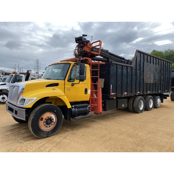 2006 INTERNATIONAL 7400 Grapple Truck