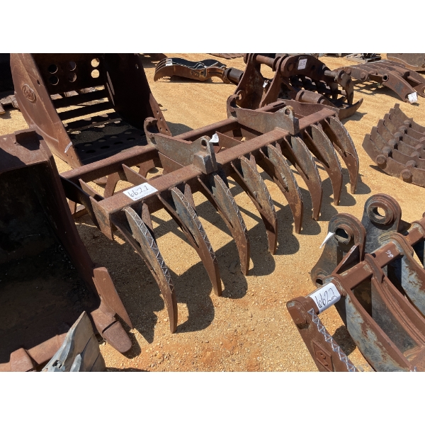 PEMBERTON 108" STACKING RAKE