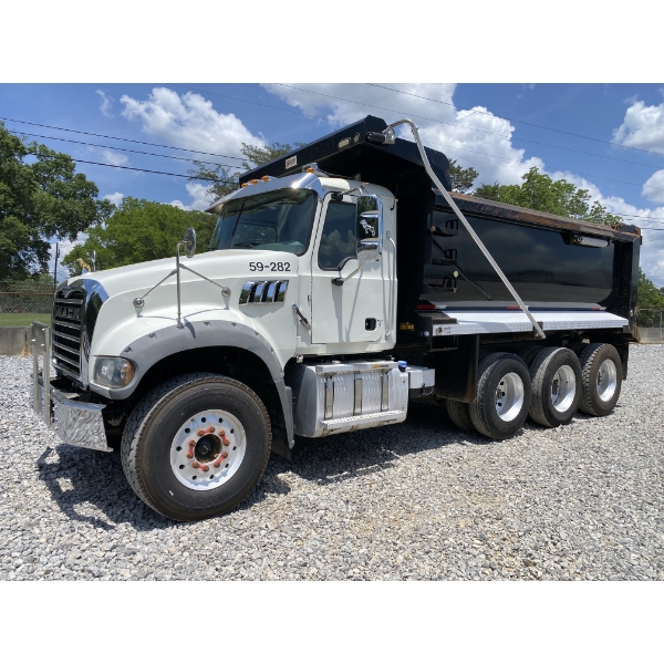2020 MACK GR64F Dump Truck
