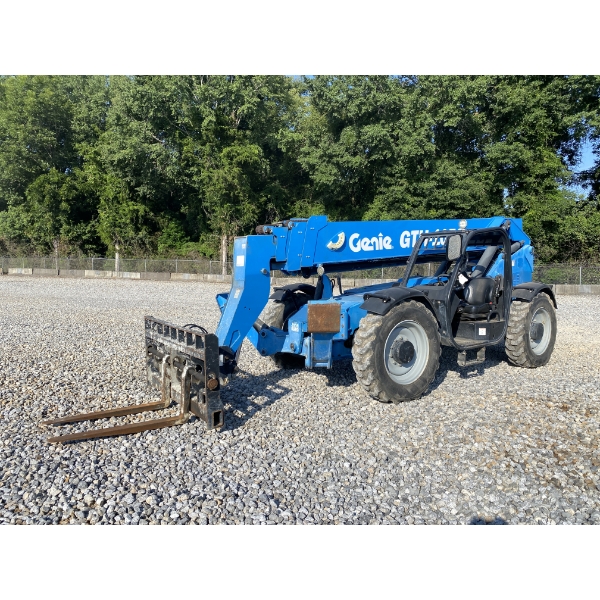 2019 GENIE GTH-1056 Forklift - Telehandler