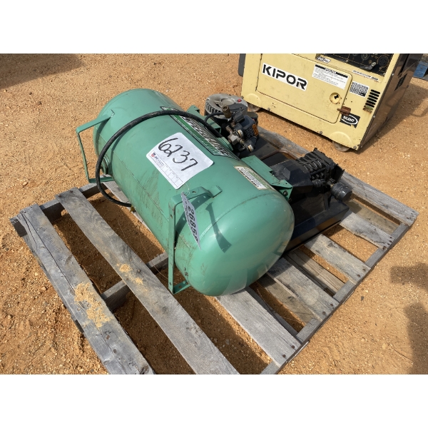 2002 SPEEDAIRE SHOP AIR COMPRESSOR