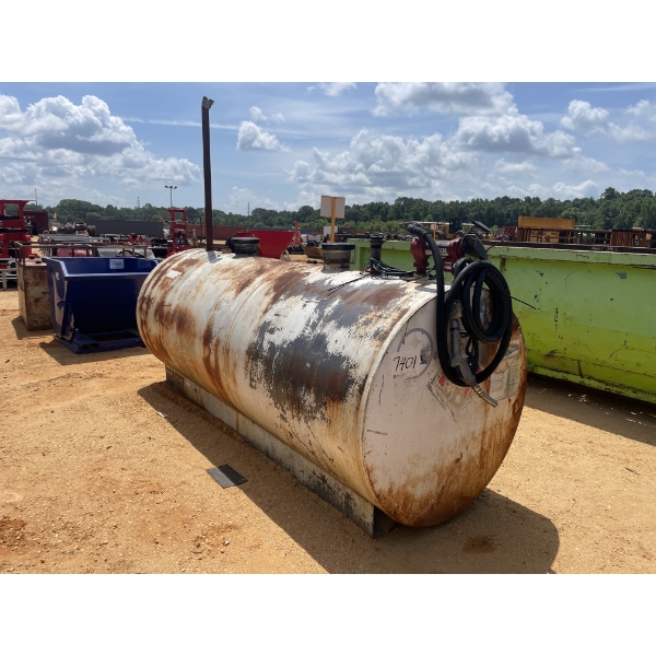 1,000 GALLON DOUBLE WALL Fuel Tank