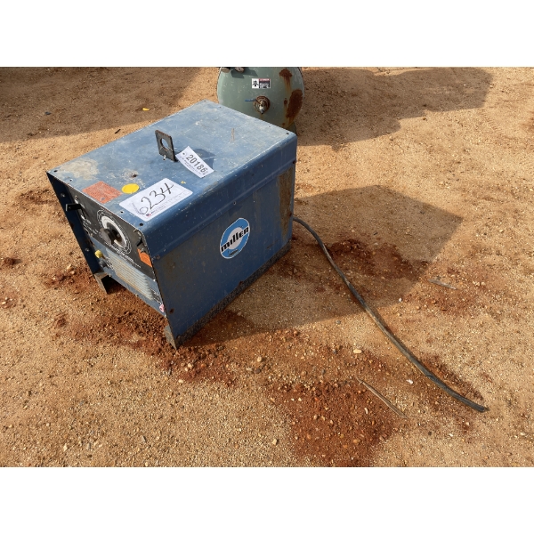 MILLER DIAL ARC 250 WELDER